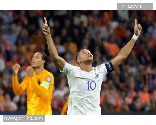 老汤侃球解析德甲精彩对决圣保利迎战霍芬海姆的战术与前景